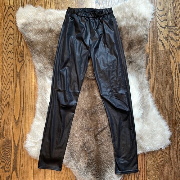 Nordstrom Pants - Faux leather leggings